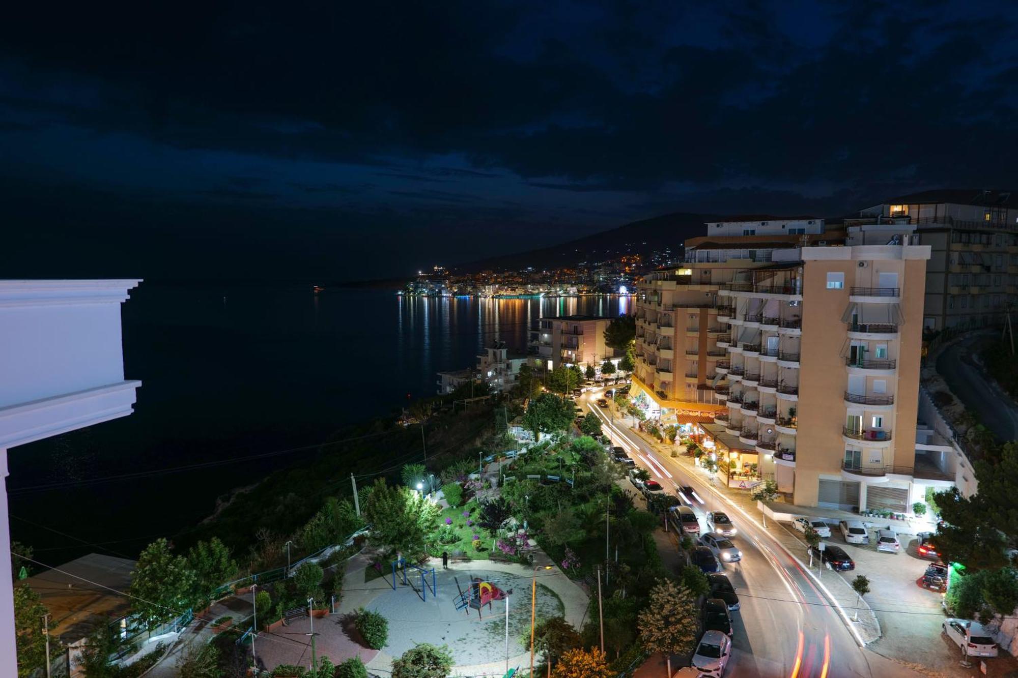 Oasis 4* Sarandë