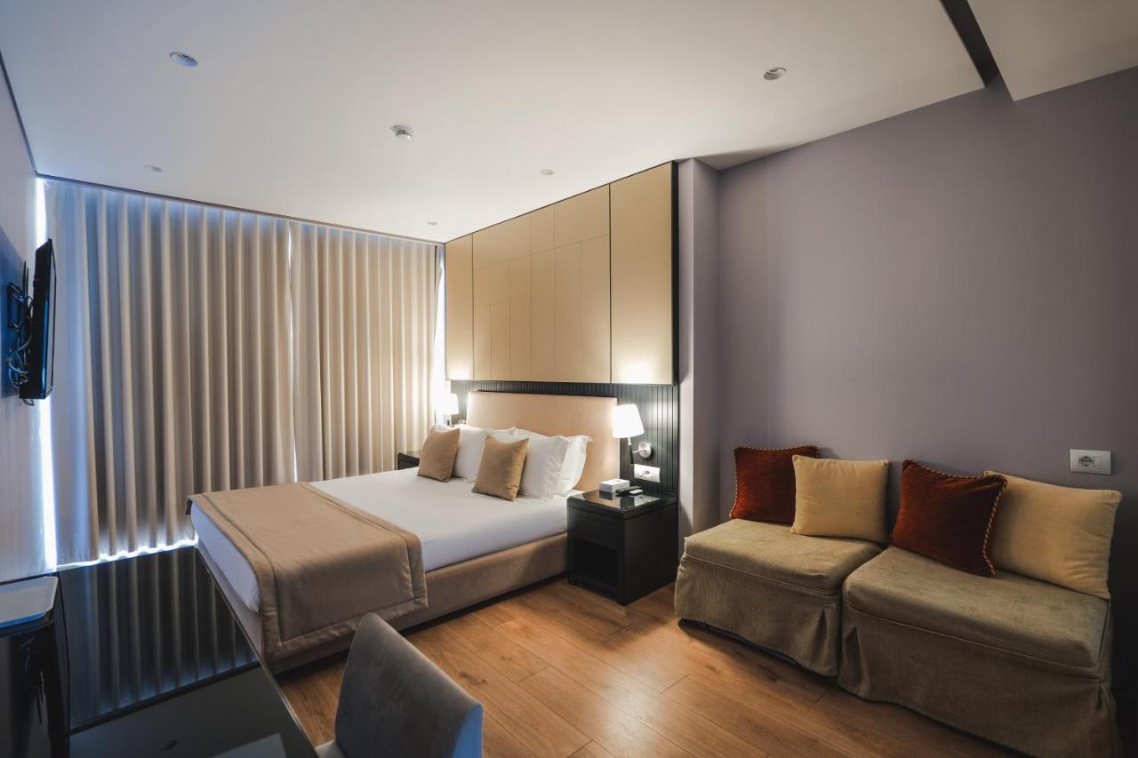 Oasis 4*