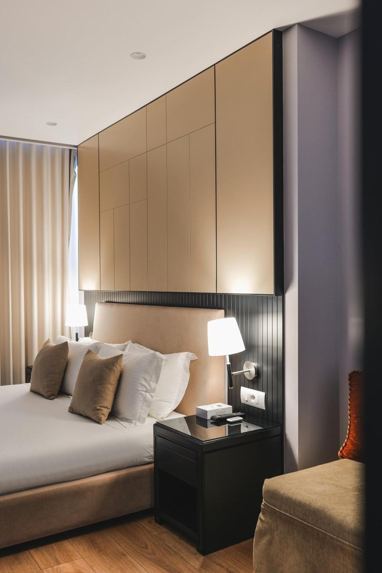 Oasis 4*